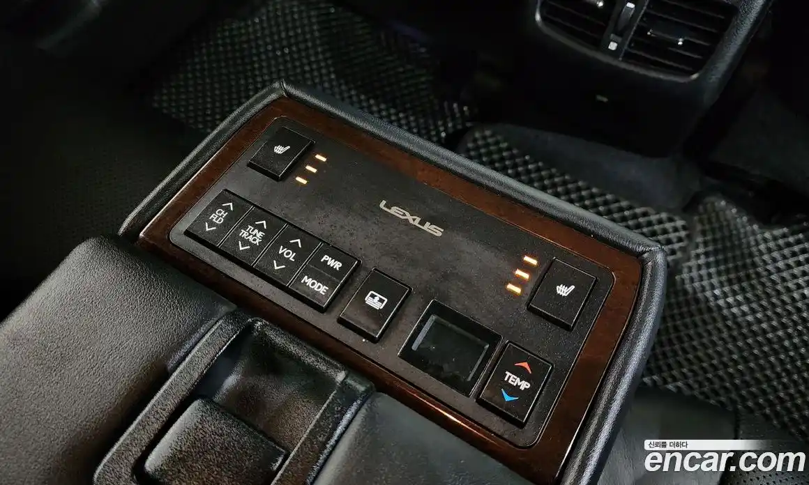 Lexus ES 2014 2.5 Автомат в Москве № 628615, фото 19