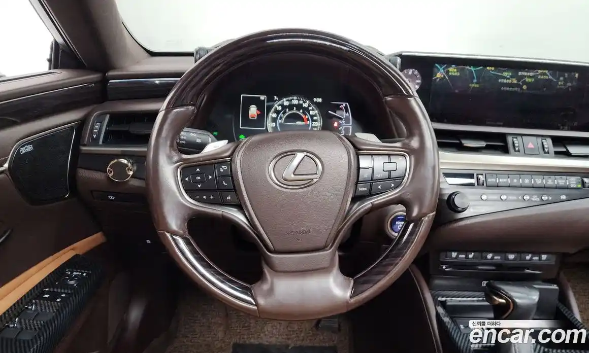 Lexus ES 2020 2.5 Автомат в Москве № 628629, фото 13