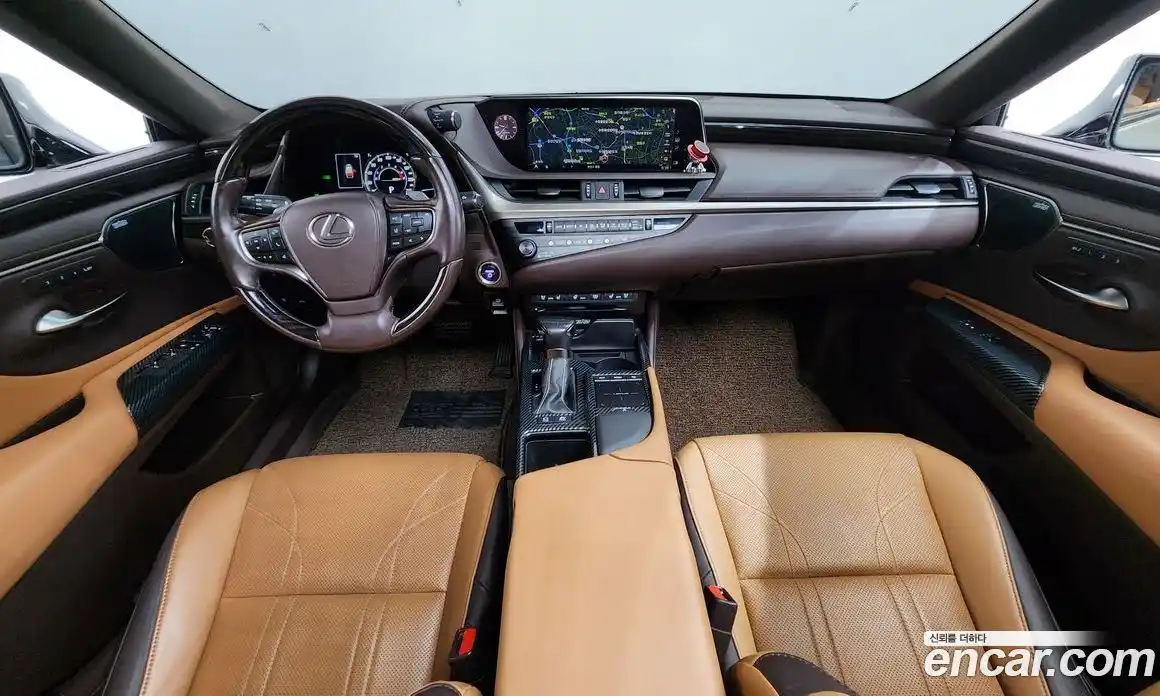 Lexus ES 2020 2.5 Автомат в Москве № 628629, фото 7