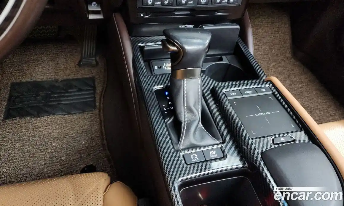 Lexus ES 2020 2.5 Автомат в Москве № 628629, фото 9