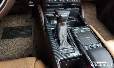 Lexus ES 2020 2.5 Автомат в Москве № 628629, миниатюра 9