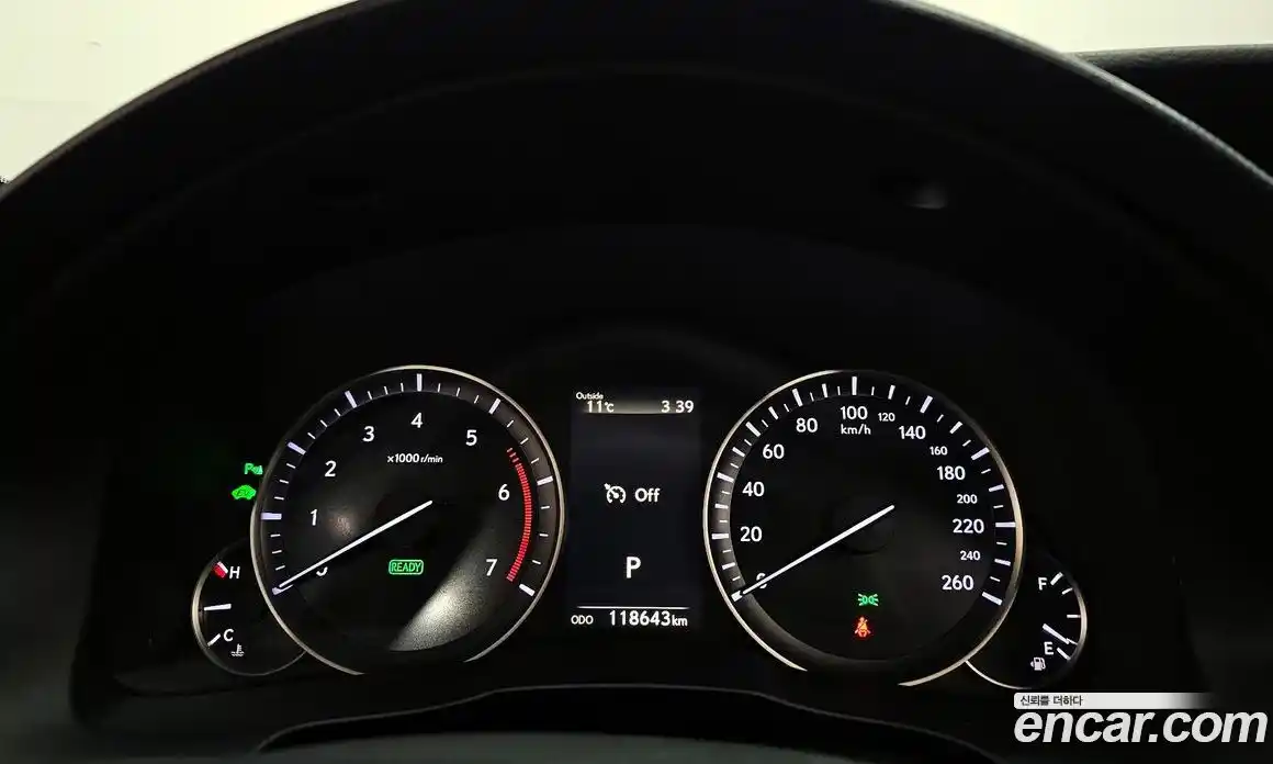 Lexus ES 2018 2.5 Автомат в Москве № 628661, фото 8