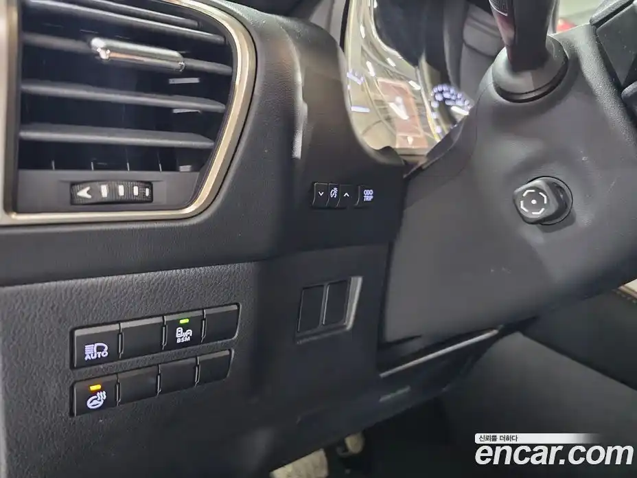 Lexus NX 2019 2.5 Автомат в Москве № 628779, фото 16