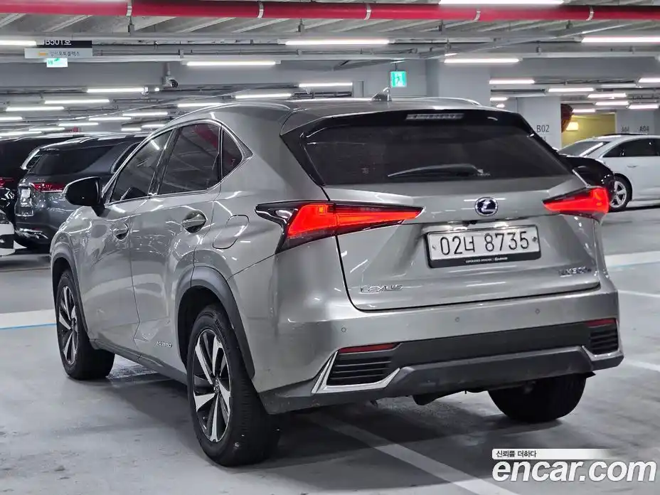 Lexus NX 2019 2.5 Автомат в Москве № 628779, фото 6