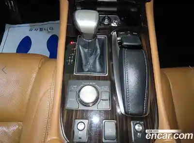 Lexus LS 2015 4.6 Автомат в Москве № 628793, миниатюра 11