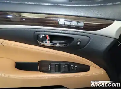 Lexus LS 2015 4.6 Автомат в Москве № 628793, миниатюра 12