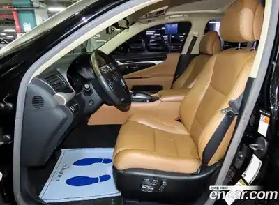 Lexus LS 2015 4.6 Автомат в Москве № 628793, миниатюра 6