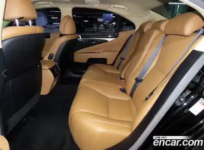 Lexus LS 2015 4.6 Автомат в Москве № 628793, миниатюра 7