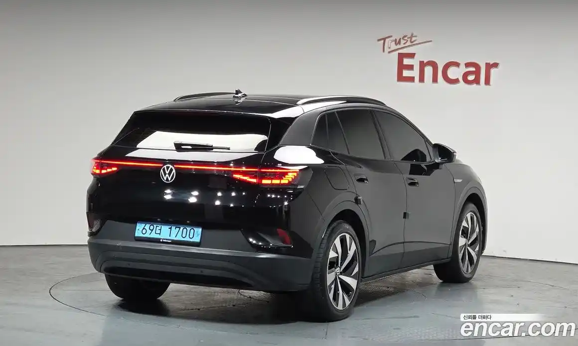 Volkswagen ID.4 2023 0.2 Автомат в Москве № 628849, фото 1