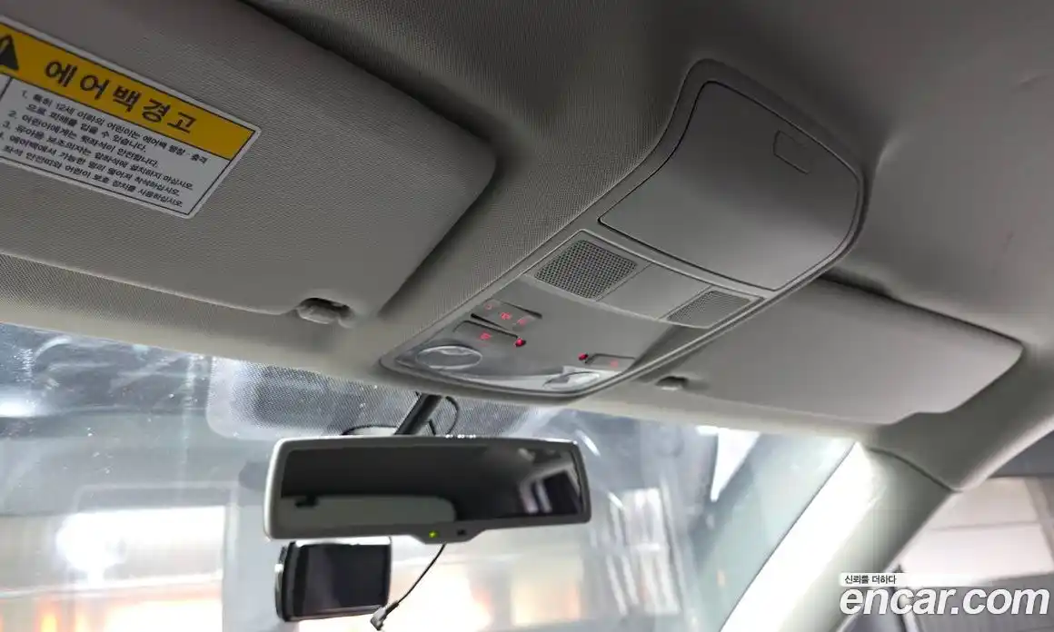 Volkswagen Tiguan 2015 2.0 Автомат в Москве № 629126, фото 17