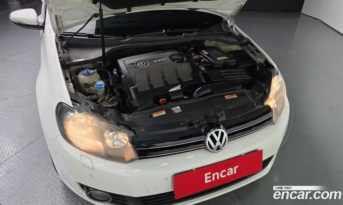 Volkswagen Golf 2011 1.6 Автомат в Москве № 629151, фото 6