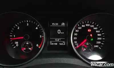 Volkswagen Golf 2011 1.6 Автомат в Москве № 629151, миниатюра 8