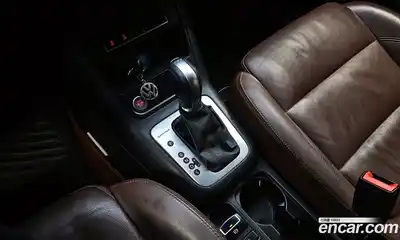 Volkswagen Tiguan 2015 2.0 Автомат в Москве № 629190, миниатюра 9