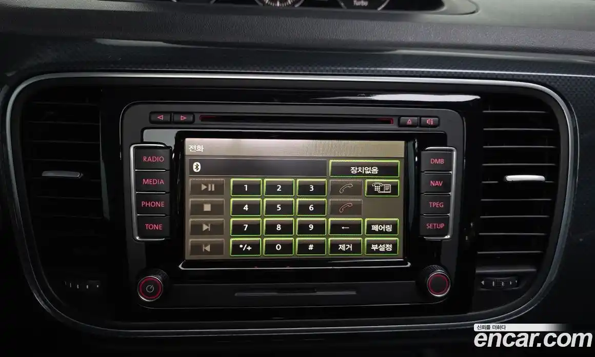 Volkswagen Beatle 2015 2.0 Автомат в Москве № 629262, фото 16