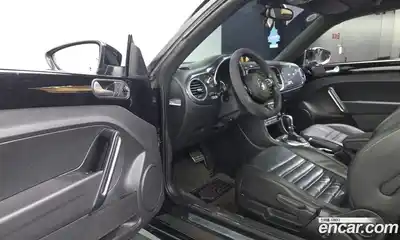 Volkswagen Beatle 2015 2.0 Автомат в Москве № 629262, миниатюра 10