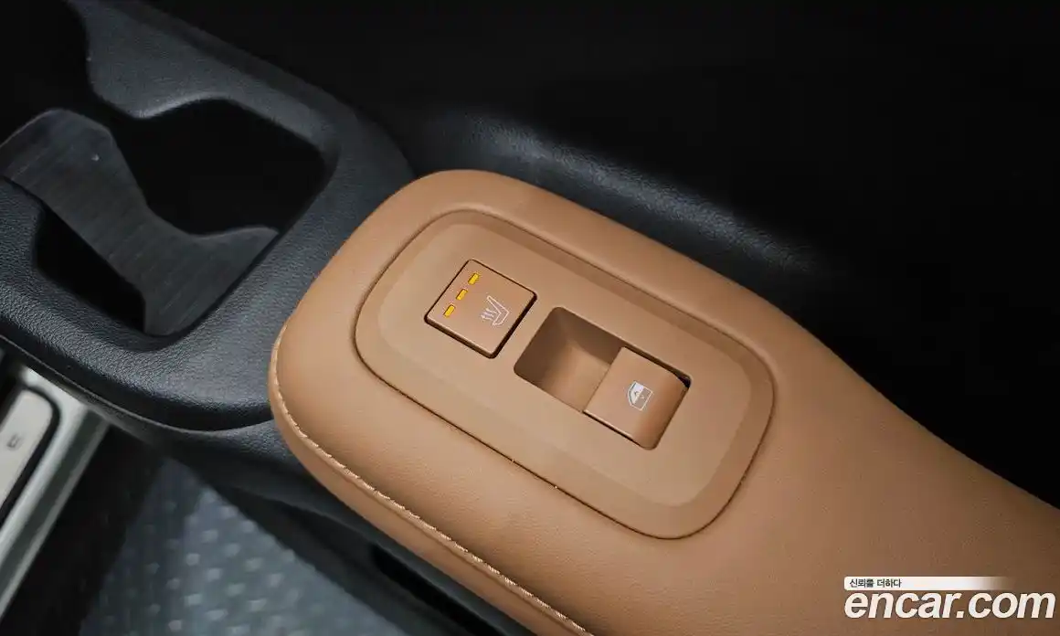 Hyundai Santa Fe 2024 1.6 Автомат в Москве № 108742, фото 19