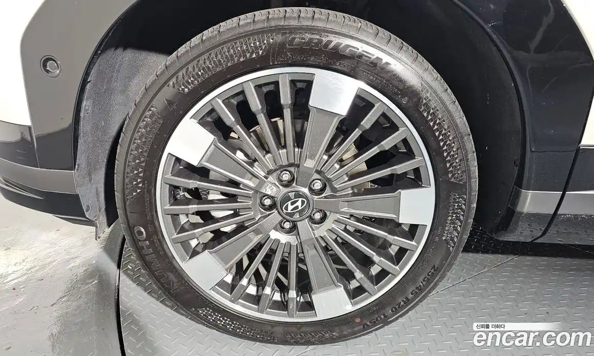 Hyundai Santa Fe 2024 1.6 Автомат в Москве № 108742, фото 5