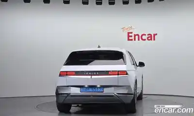 Hyundai Ioniq 5 2022 0.1 Автомат в Москве № 109312, миниатюра 4