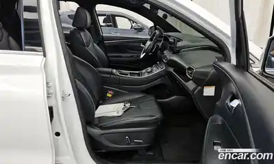 Hyundai Santa Fe 2023 1.6 Автомат в Москве № 113528, миниатюра 11