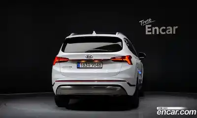 Hyundai Santa Fe 2023 1.6 Автомат в Москве № 113528, миниатюра 4