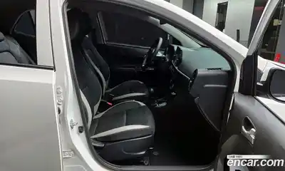 Kia Morning 2024 1.0 Автомат в Москве № 132298, миниатюра 10