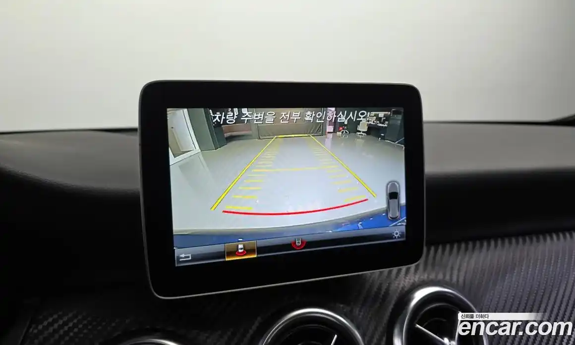 Mercedes-Benz A-Class 2018 1.6 Автомат в Москве № 138690, фото 14