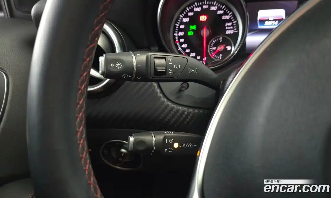 Mercedes-Benz A-Class 2018 1.6 Автомат в Москве № 138690, фото 18