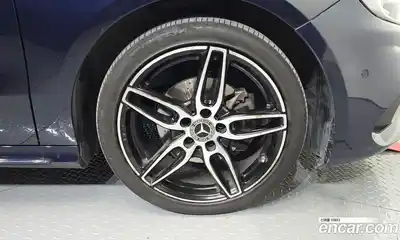 Mercedes-Benz A-Class 2018 1.6 Автомат в Москве № 138690, миниатюра 5