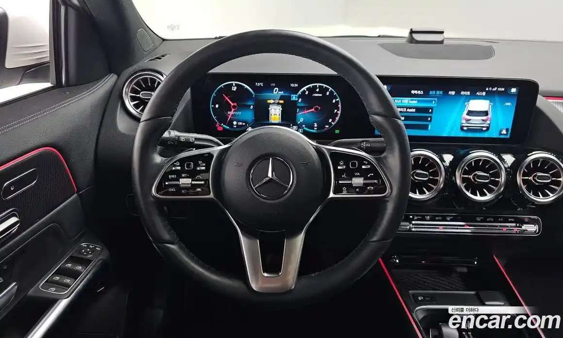 Mercedes-Benz GLA-Class 2021 2.0 Автомат в Москве № 139998, фото 14