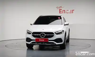Mercedes-Benz GLA-Class 2021 2.0 Автомат в Москве № 139998, миниатюра 3