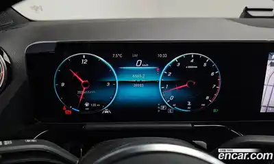 Mercedes-Benz GLA-Class 2021 2.0 Автомат в Москве № 139998, миниатюра 8