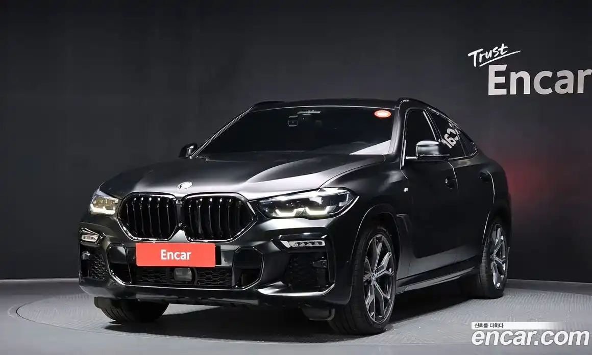 BMW X6 2021 3.0 Автомат в Москве № 159134, фото 1