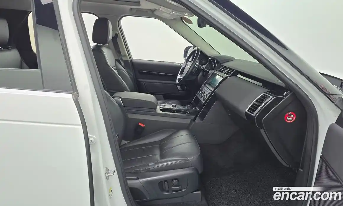 Land Rover Discovery 2019 3.0 Автомат в Москве № 166127, фото 11