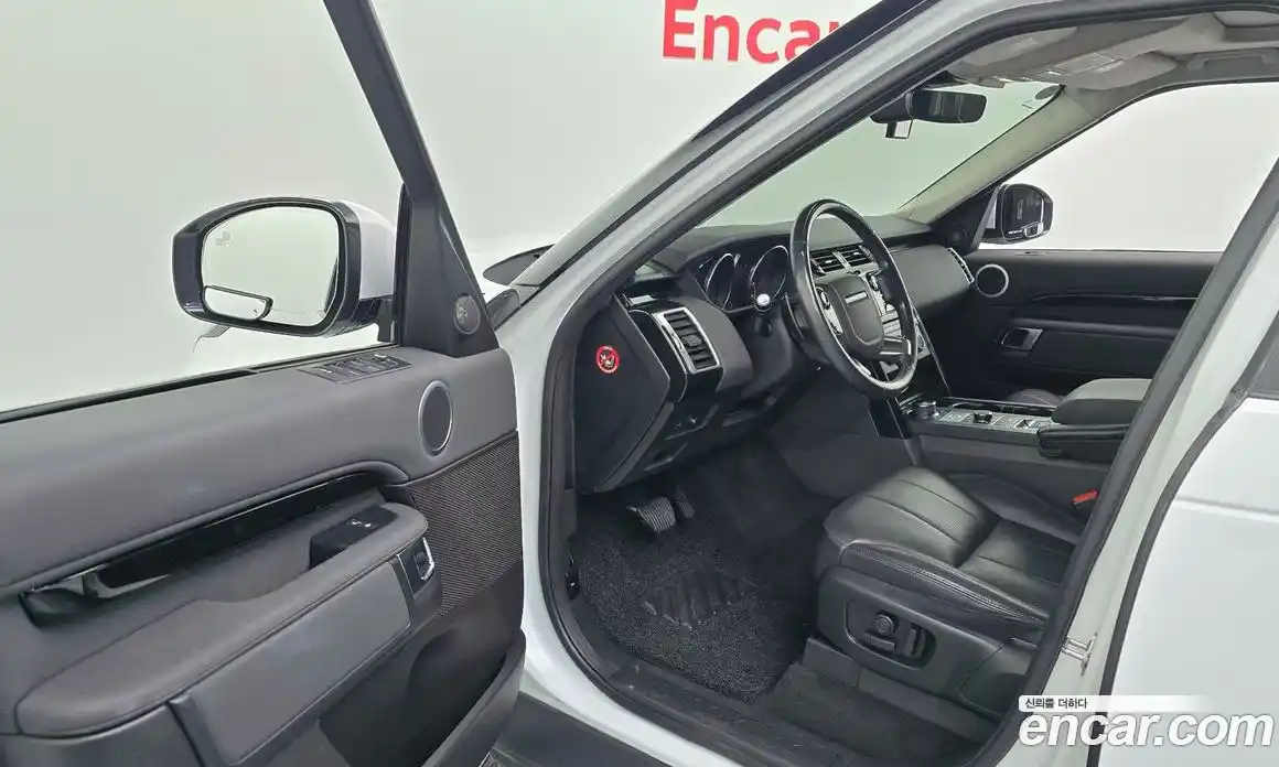 Land Rover Discovery 2019 3.0 Автомат в Москве № 166127, фото 10