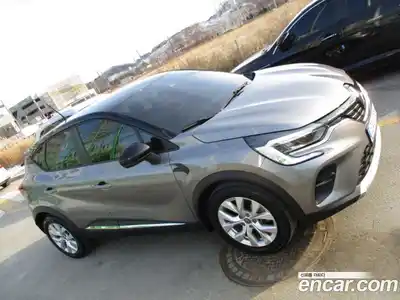 Renault Captur 2020 1.5 Автомат в Москве № 185841, миниатюра 3