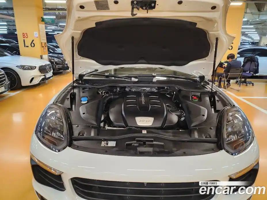 Porsche Cayenne 2016 3.0 Автомат в Москве № 186868, фото 13