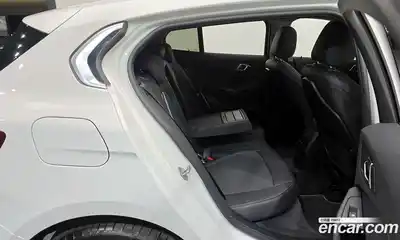 BMW 1-Series 2024 2.0 Автомат в Москве № 186871, миниатюра 12