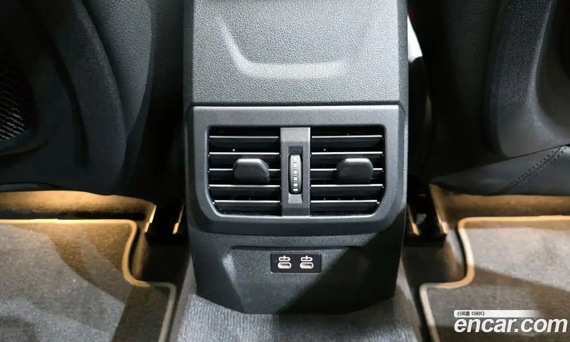 BMW 1-Series 2024 2.0 Автомат в Москве № 186871, фото 19