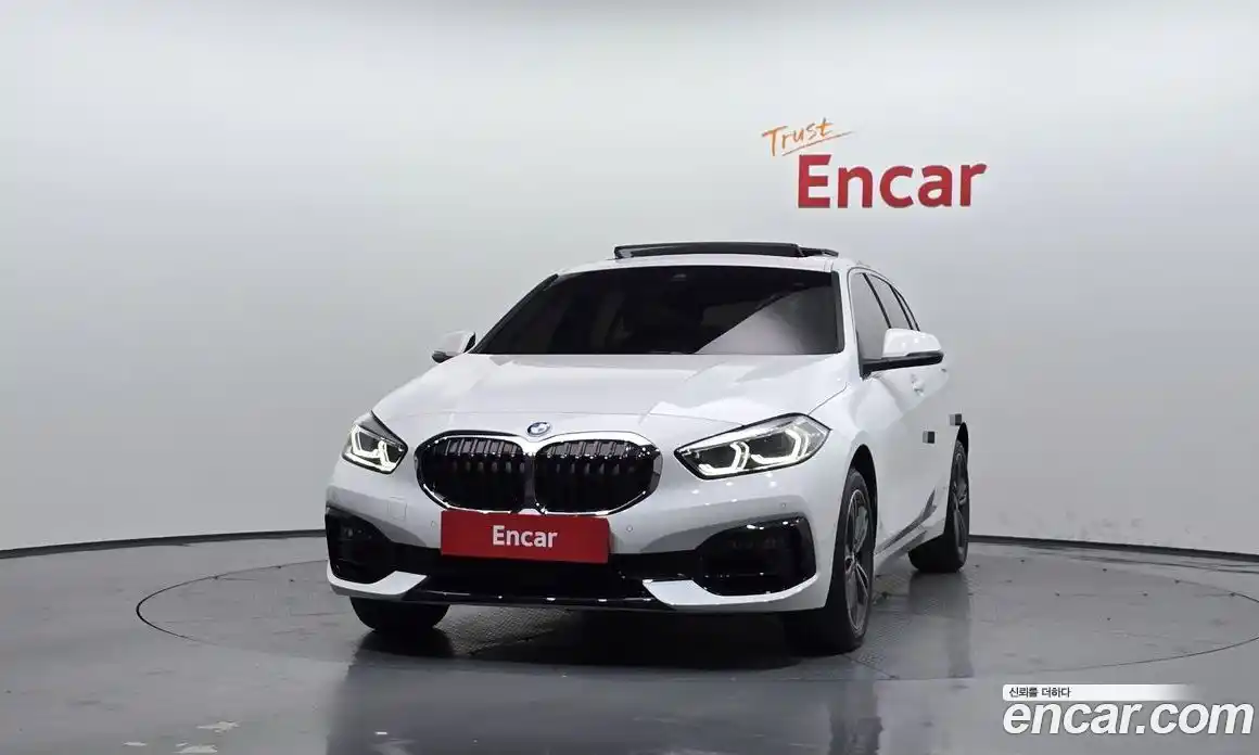 BMW 1-Series 2024 2.0 Автомат в Москве № 186871, фото 3