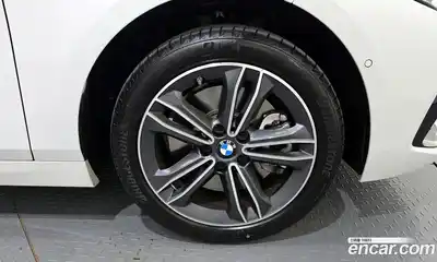 BMW 1-Series 2024 2.0 Автомат в Москве № 186871, миниатюра 5