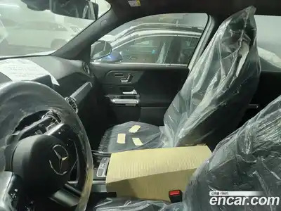 Mercedes-Benz GLB-Class 2025 2.0 Автомат в Москве № 193595, миниатюра 5