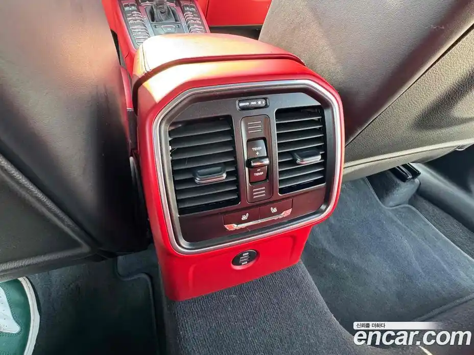 Porsche Macan 2018 3.0 Автомат в Москве № 197468, фото 15