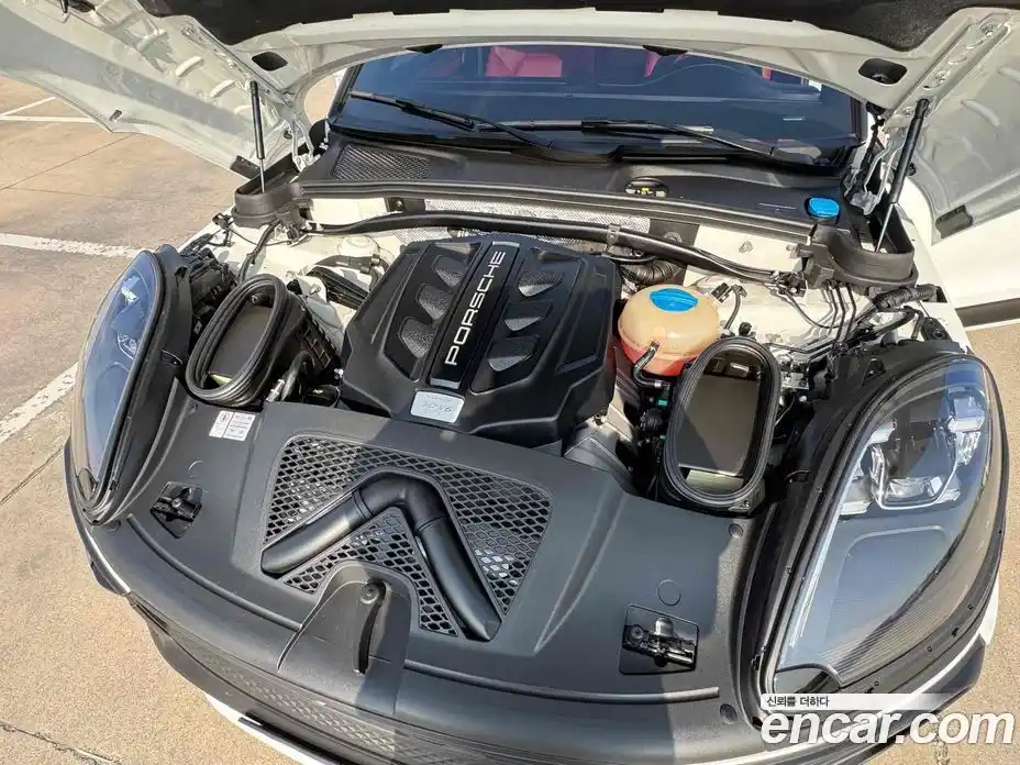 Porsche Macan 2018 3.0 Автомат в Москве № 197468, фото 6