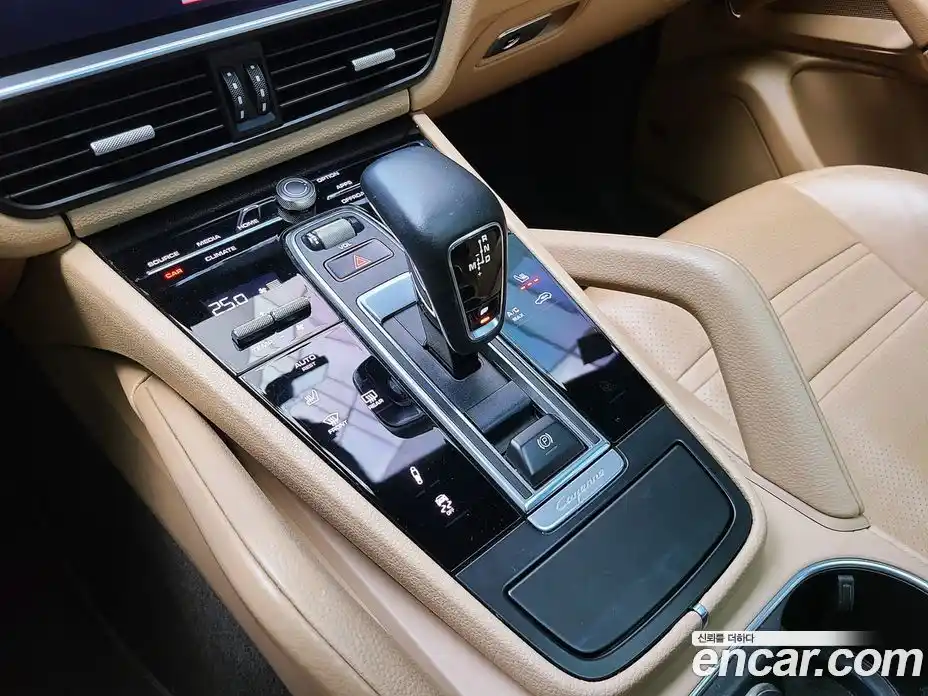 Porsche Cayenne 2020 3.0 Автомат в Москве № 197933, фото 13