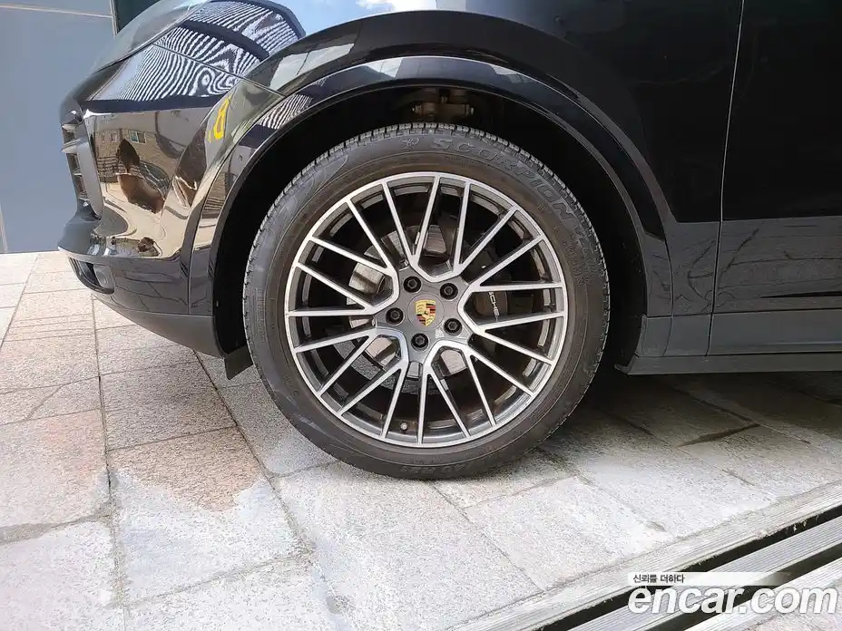 Porsche Cayenne 2020 3.0 Автомат в Москве № 197933, фото 20