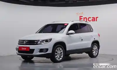 Volkswagen Tiguan, 2015