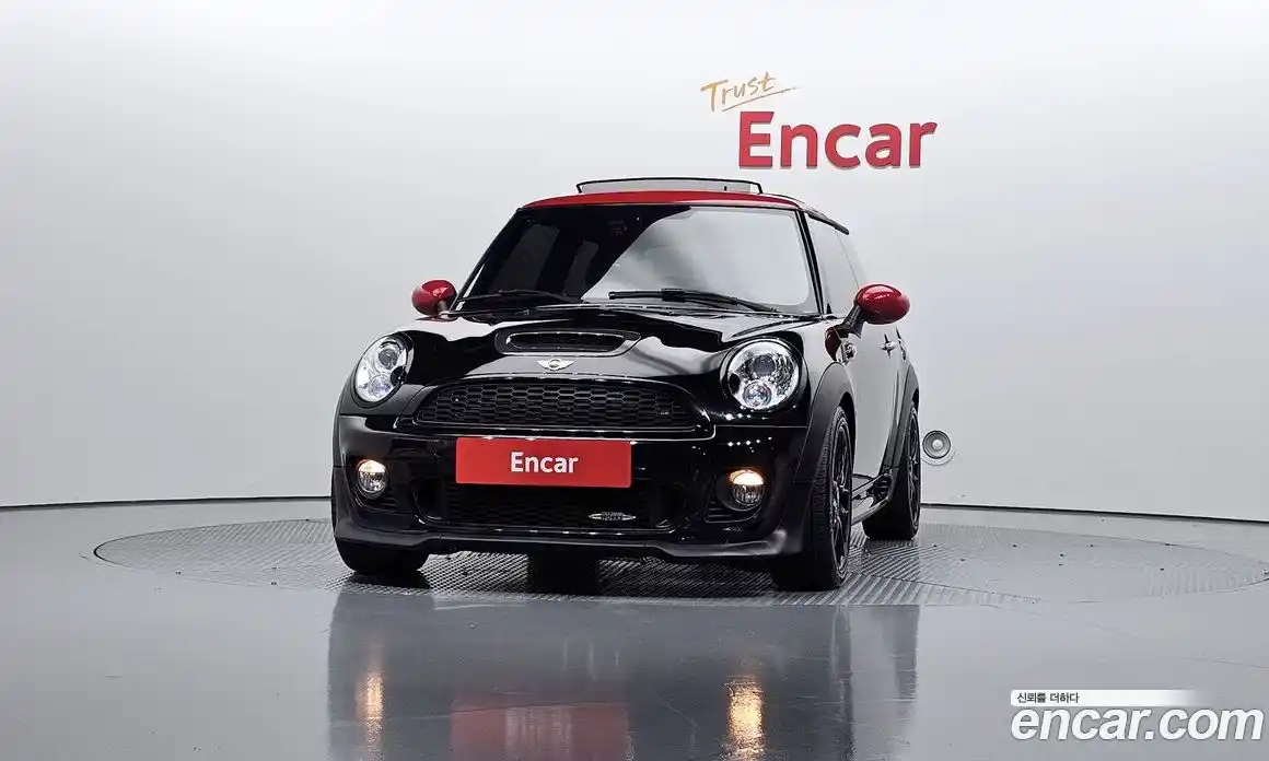 Mini Cooper 2013 1.6 Автомат в Москве № 214403, фото 3