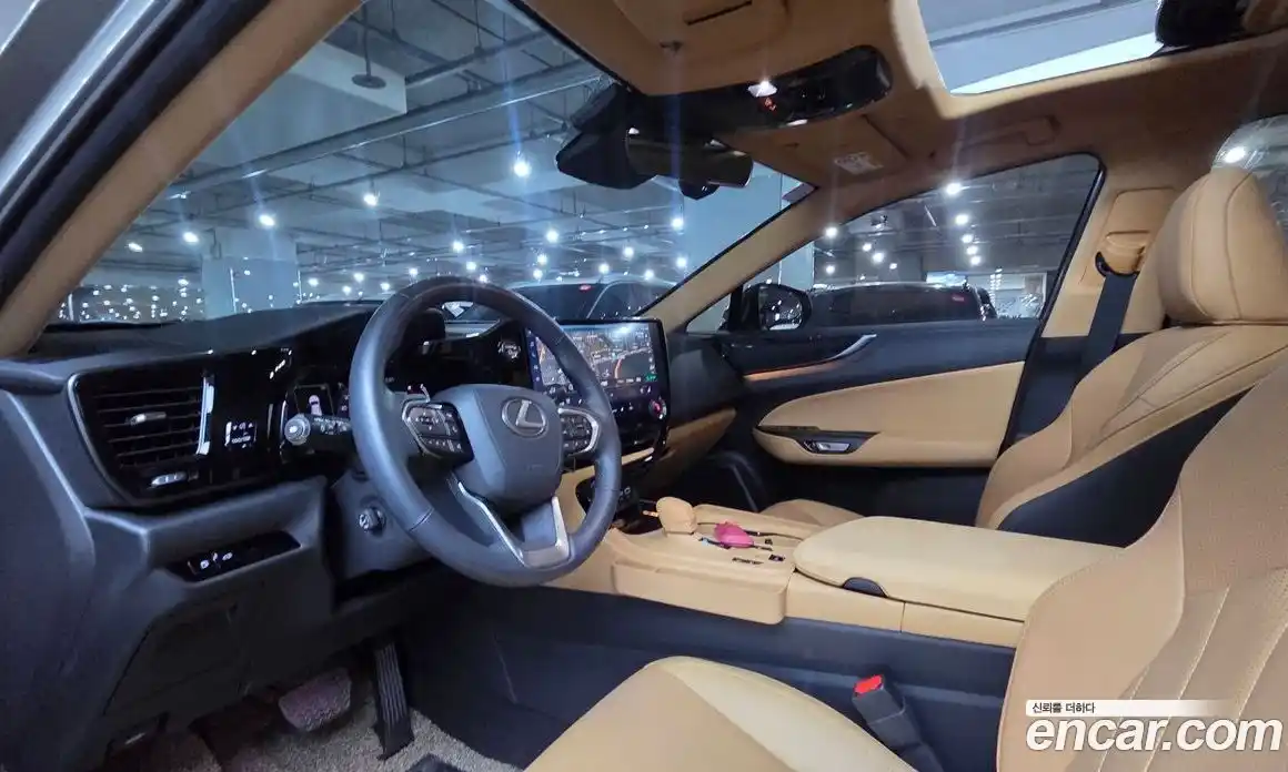 Lexus NX 2025 2.5 Автомат в Москве № 214758, фото 17