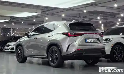 Lexus NX 2025 2.5 Автомат в Москве № 214758, миниатюра 4