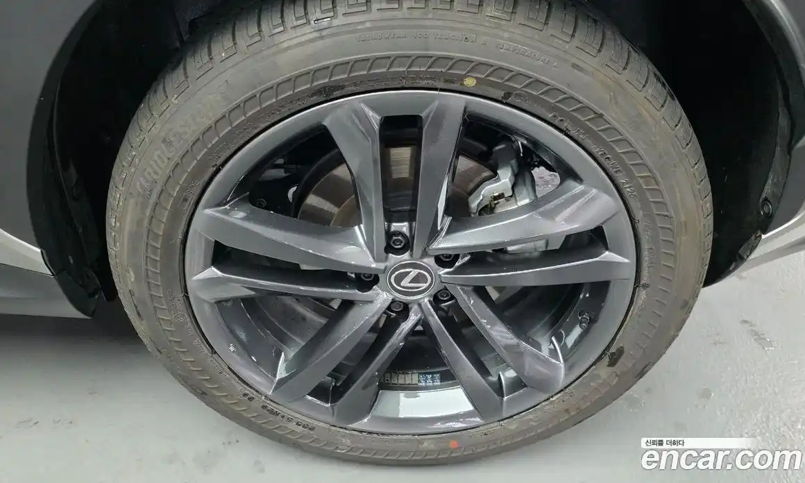 Lexus NX 2025 2.5 Автомат в Москве № 214758, фото 5